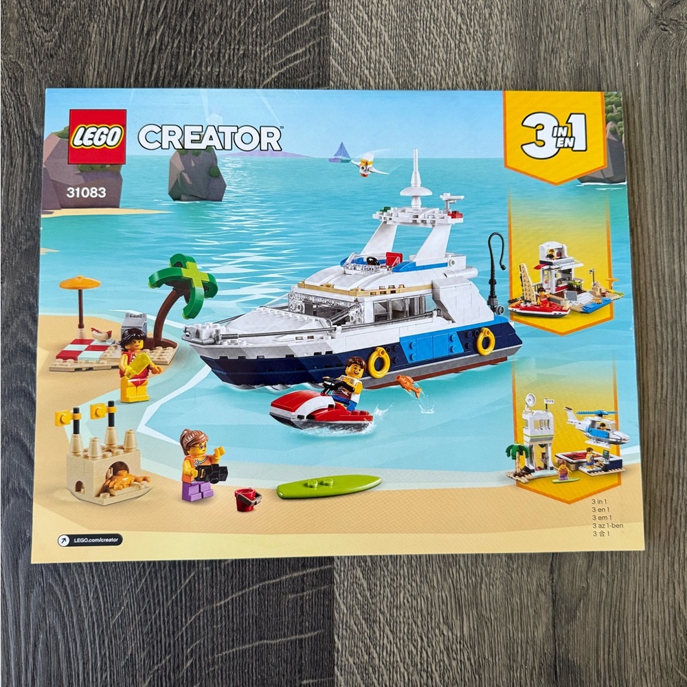 LEGO Creator 3-in-1 Cruising Adventures 31083